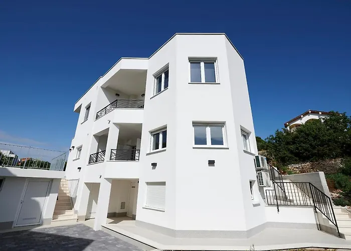 Kelava Apartamento Trogir