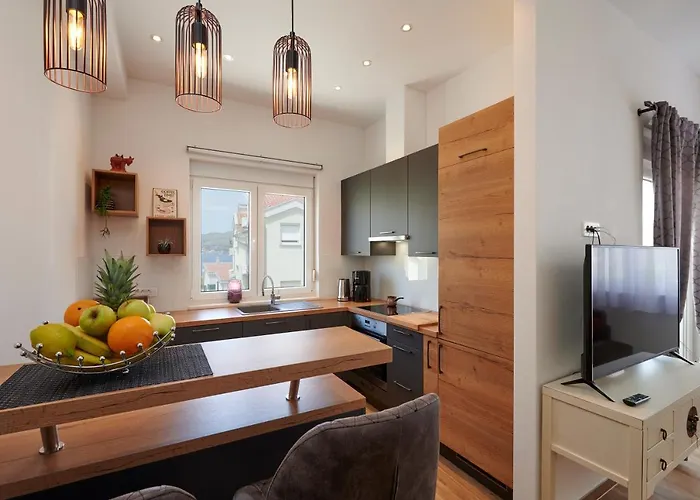 Kelava Apartamento *